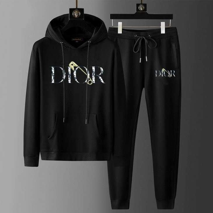 Picture of Dior Sweater Suits _SKUDiorM-5XLkdtn12138760